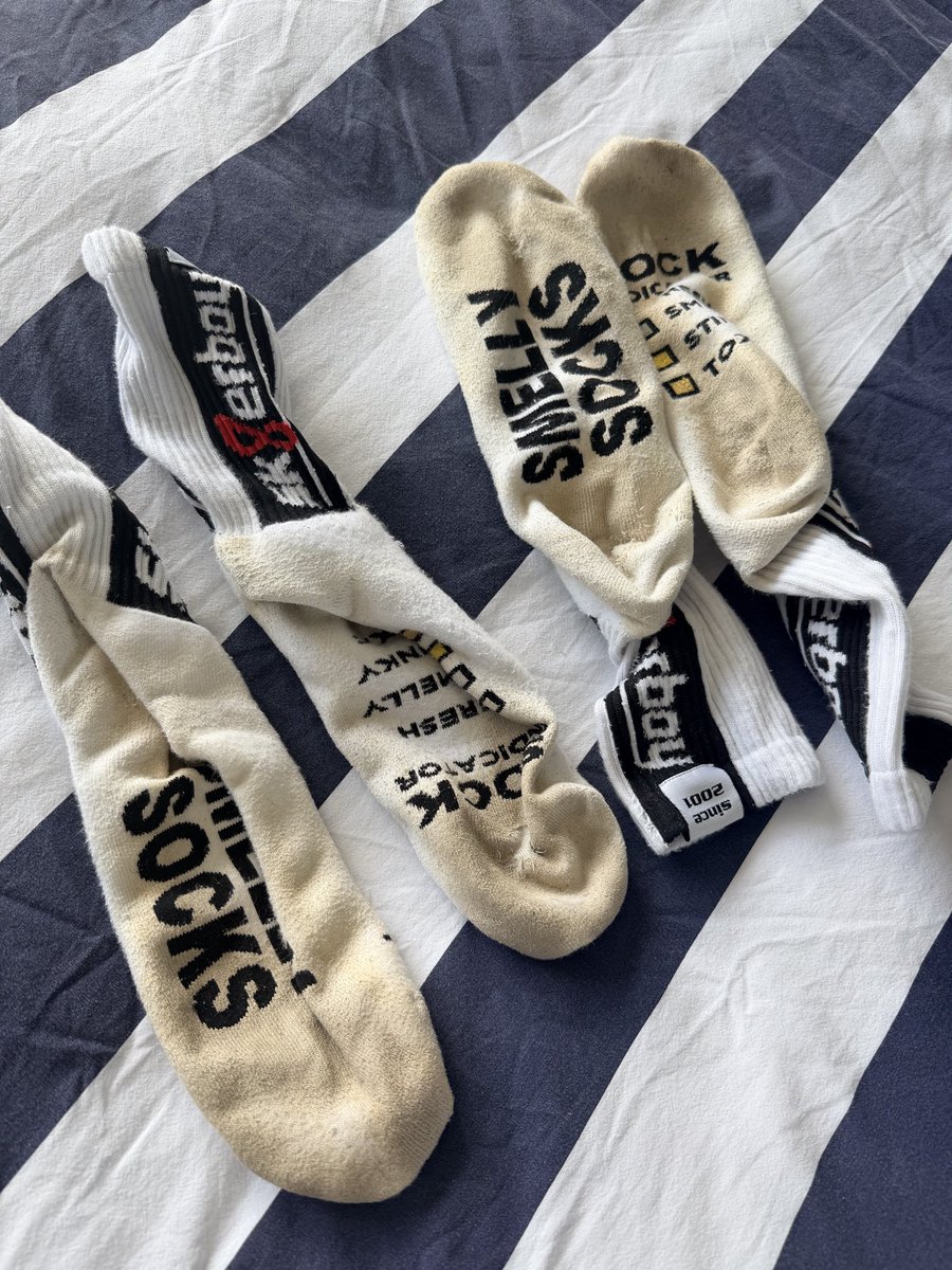 sneakerboy86's tweet photo. This is how I wanna see my socks 🥵 https://t.co/IaNtNG9oLs