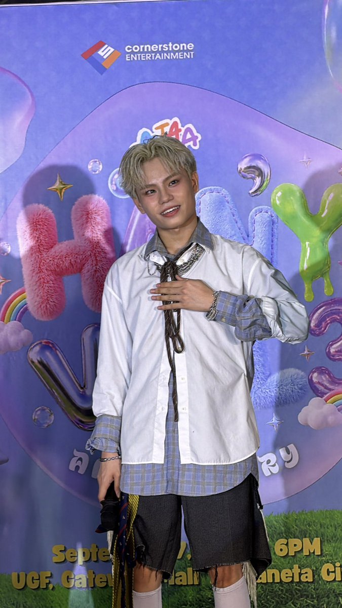 _maykrowave's tweet photo. BEFORE THIS DAY ENDS, I JUST WANT TO SAY HAPPY 3RD ANNIVERSARY @AJAAofc 💙

@toothplate7_ @jcdacillo______ @axllukecab @Alex_Noel5783 

HANYVILL3 GROWS WITH AJAA
#AJAAnniversary2026 #AJAA3rdYear
#AJAA https://t.co/mZy2jb1WSi