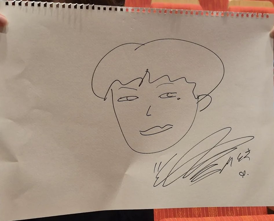 yumiiiheart's tweet photo. 10 second painting challenge😆
1️⃣자화상
2️⃣해달?
3️⃣확인
#서인국 #seoinguk #ソイングク https://t.co/aCwyUINpED