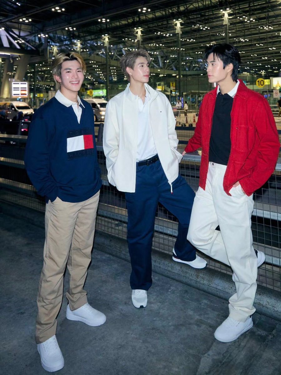 nongsiii's tweet photo. gemini_nt IG (2)
-> Nyc 

GEMINI BOUND FOR TOMMY HILFIGER
#TommyHilfigerxGemini

FOURTH READY FOR NYFW26
#TommyHilfigerxFourth https://t.co/mVh4Q8wkyG