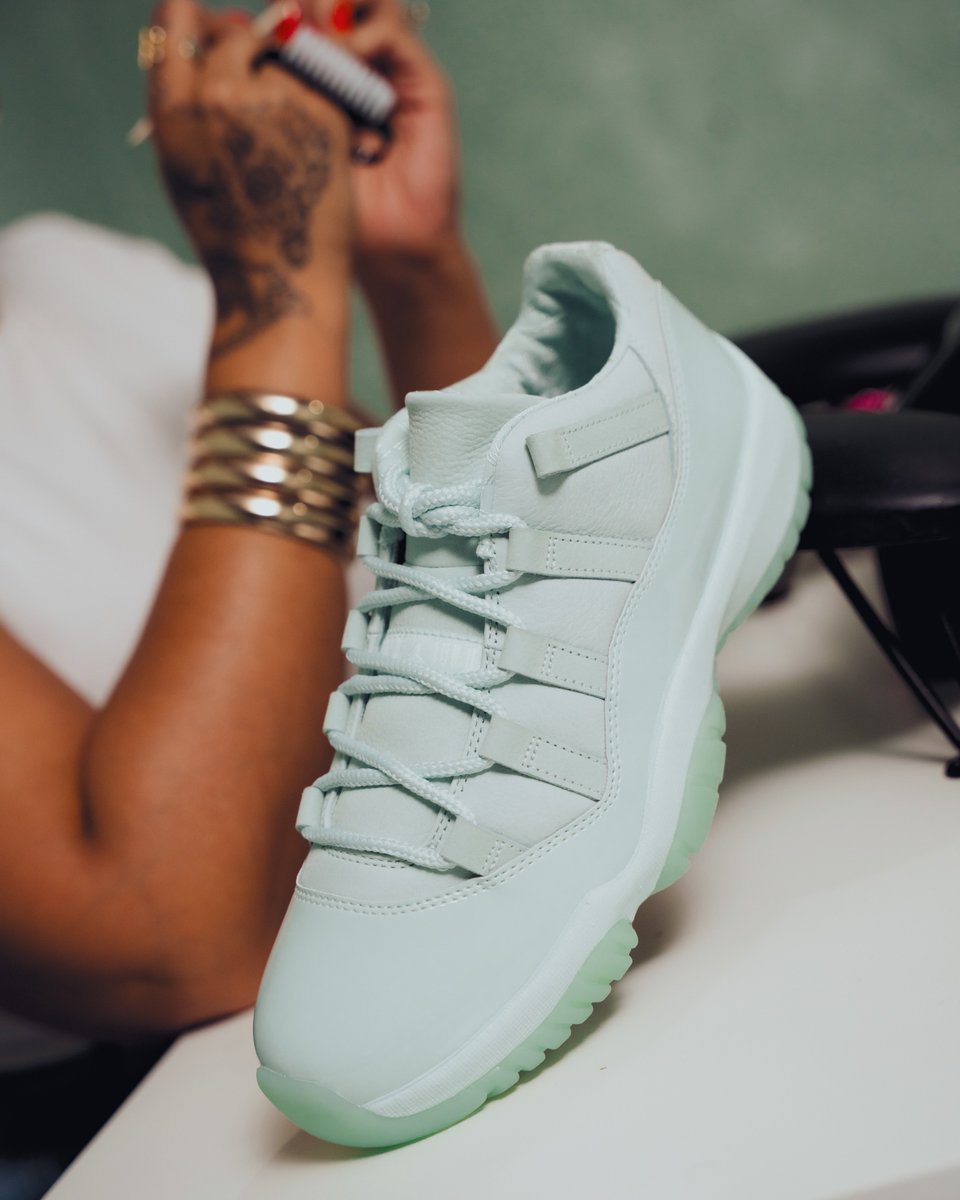 zSneakerHeadz's tweet photo. The 2026 JAIDE x Air Jordan 11 Low “Feelin’ It” officially drops on September 18th.

Via @ComplexSneakers https://t.co/6sTZE0g1BQ