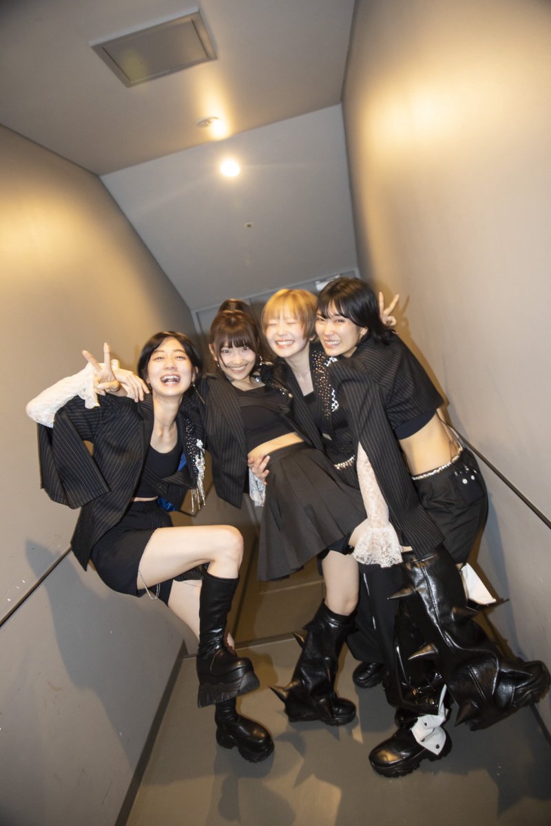 ExWHYZ_official's tweet photo. 1週間経ちましたね
#ExWHYZ光

https://t.co/7IOtIQ3fNI

photo @gairin https://t.co/XYiTtyBr5Y