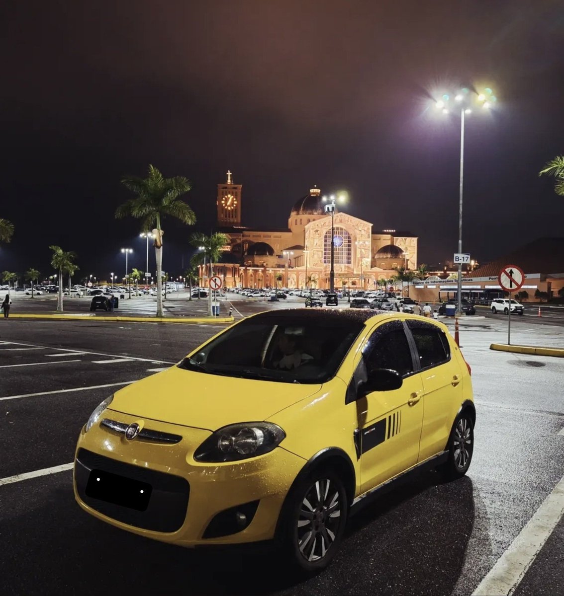 amarelucas's tweet photo. postando aqui também pq gostei mto dessa foto https://t.co/fTWENSweOV