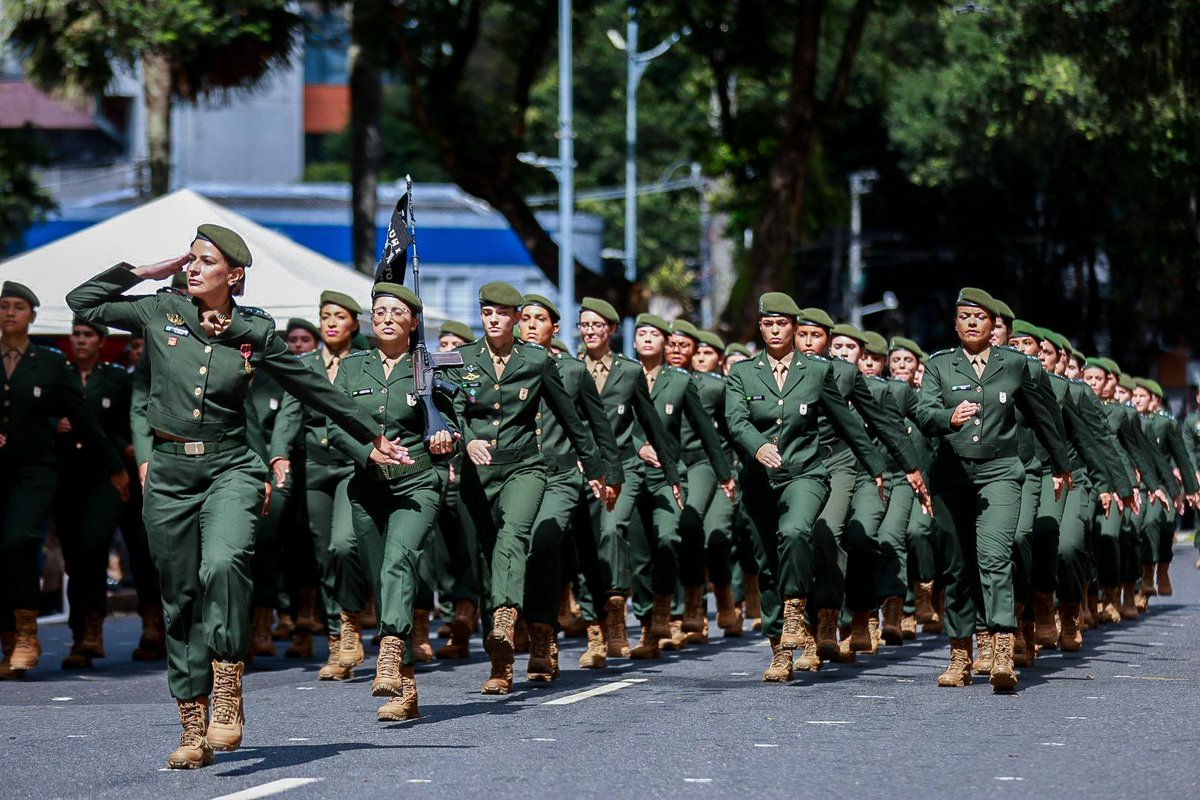 Jeronimoba13's tweet photo. O 7 de Setembro é dia de reafirmar nosso orgulho de ser baiano e brasileiro. Seguimos firmes na construção de um país mais justo, forte e soberano, com trabalho e oportunidades para toda a nossa gente. Viva a Bahia e viva o Brasil! 🇧🇷⭐️ https://t.co/t1mDgOCb4D