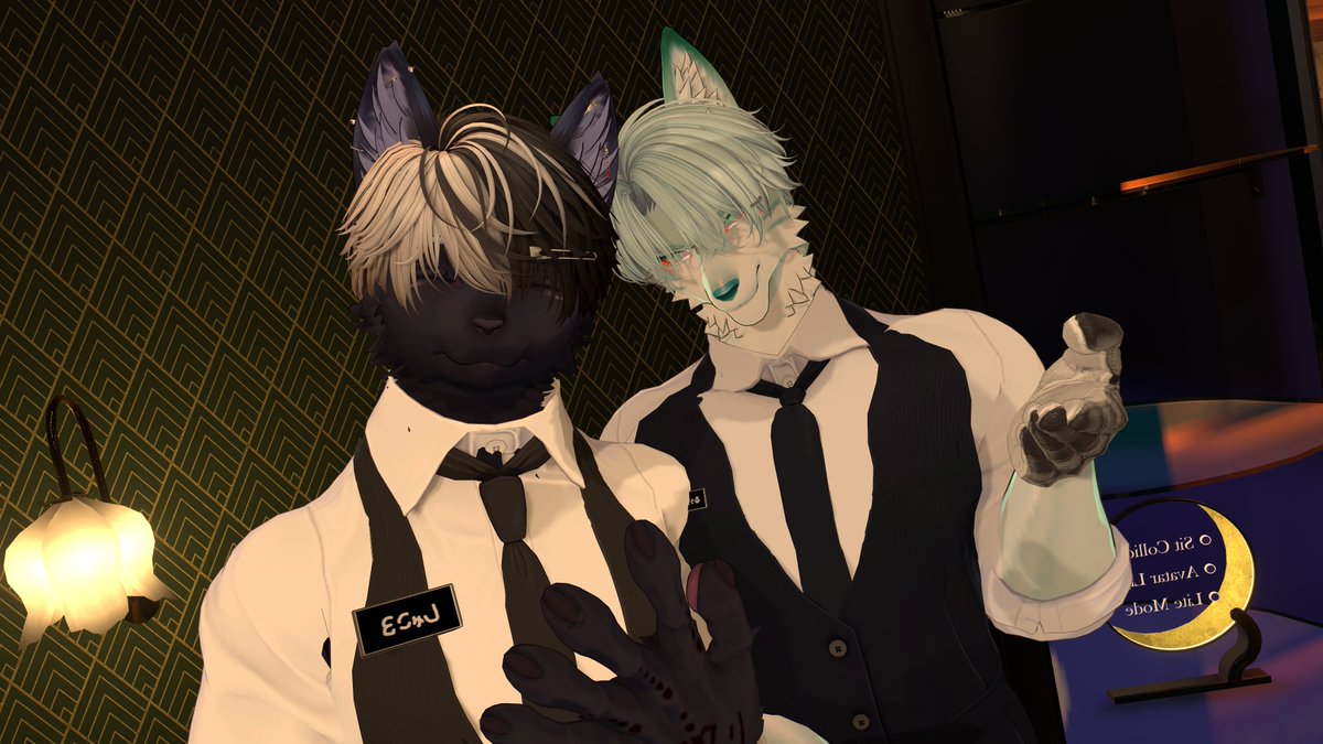 BarAurcus's tweet photo. キャストと制服合わせ確認中です！ https://t.co/AC3jIUIooP
