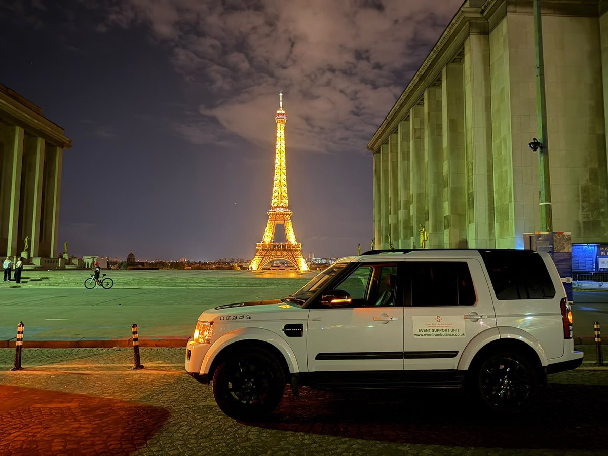 Event_Amb_Serv's tweet photo. Last night Stu arrived in Paris and had to take a photo before Day 1 of 6 and supporting a ride from Paris to Ireland via the UK
#OneJobDoneWell #WeDontPlayBeingMedic #ThisIsTheDayJob #TrustedCompany #DoingItRight #EventMedics #EventAmbulanceService https://t.co/1TCWoyCNqf