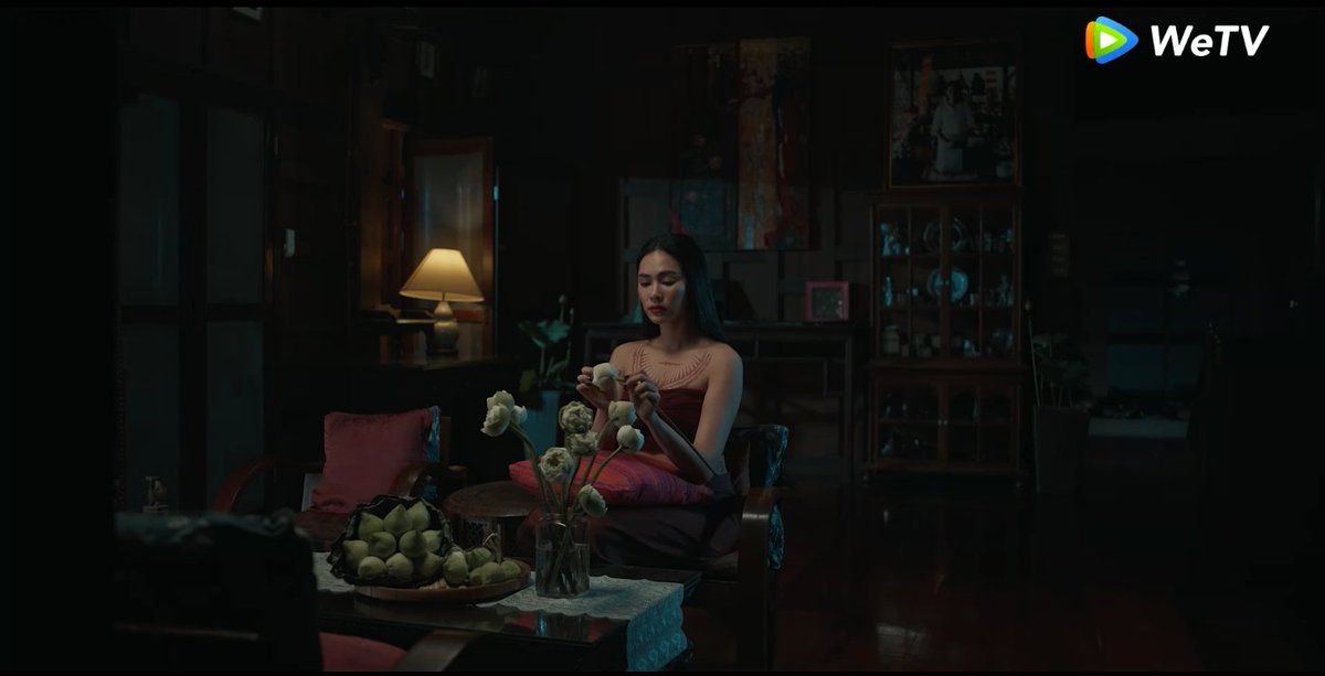 eeyeppr's tweet photo. คนไทยทำไรรอผัวจ๊ะ
: พับดอกบัวจร้าา

KHOM KHLANG 1ST PREMIERE
#ข่มขลังตอนที่1 https://t.co/380PUQSZCE
