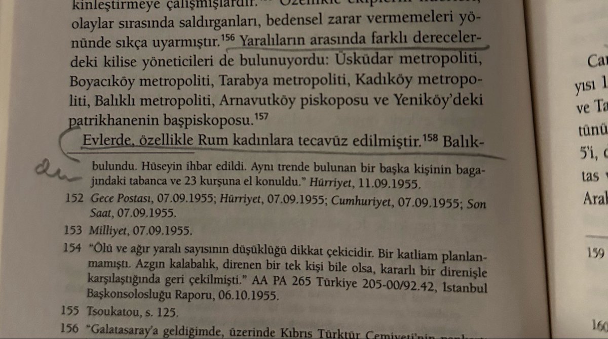 alp_bugdayci's tweet photo. Bir insanın böyle bir şey yazmaya nasıl midesi kaldırır, anlayamıyorum. 6-7 Eylül olayları sırasında onlarca kadına tecavüz edilmişti. Üstelik tazminst talebinde bulunan kişi ve firmaların listesini incelerseniz, ekseri çoğunluğunun da orta halli gayrimüslim esnaflar olduğunu görebilirsiniz. Esas mesele zenginlik değildi; dini azınlıklara yönelik bir pogromdu bu. Örneğin olaylar sırasında, “doçent” ifadesini rumca sandıkları için bazı Türk doktorların muayneleri bile tahrip edilmişti.