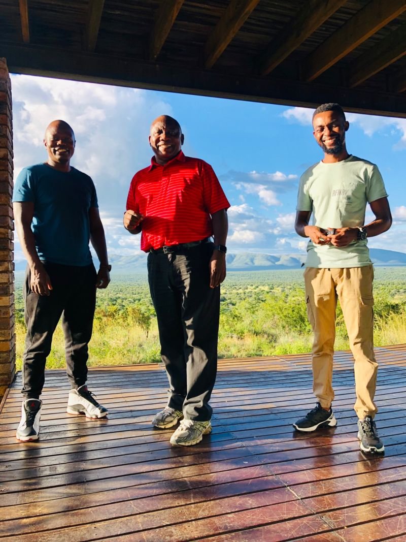 MainlandAfrica's tweet photo. Archie Tigere with his brother Cyril Ramaphosa. 

One of the following is going to happen to Esethu if he lives long enough:

1. Reporting lines will be changed. 
2. Seconded to another department. 
3. Golden handshake to leave and get recommended to roles in some NGOs. https://t.co/HpDn5JQH4N