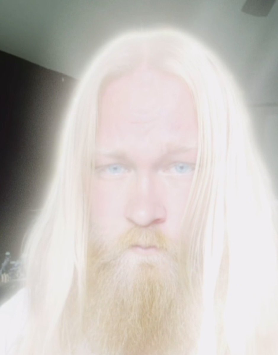 AliSketchbook's tweet photo. @DropOfLightning This is what Jesus looked like https://t.co/mbFp7WW8xB