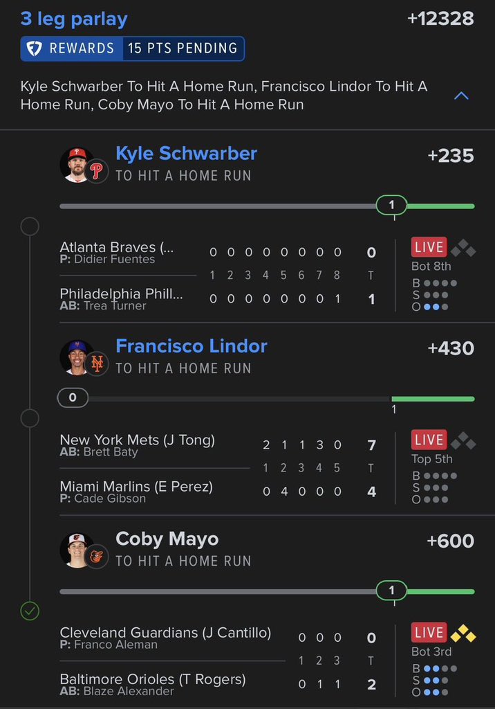 Firelion01's tweet photo. Lindor what’s good bro 👀 https://t.co/vhfXnfDDHy