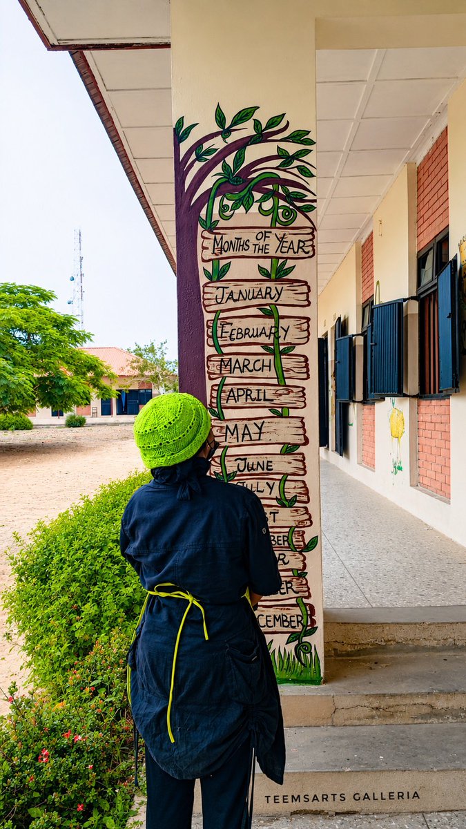 DaaOptimist's tweet photo. When I was given this work to do, I had no atom of doubts or fear, I was so sure I could do it and it felt so liberating to have confidence in what Allah has gifted me. Alhamdulillahi 🙌🏾❤️
#mural #schoolmural #art https://t.co/iTaLYVLLbK