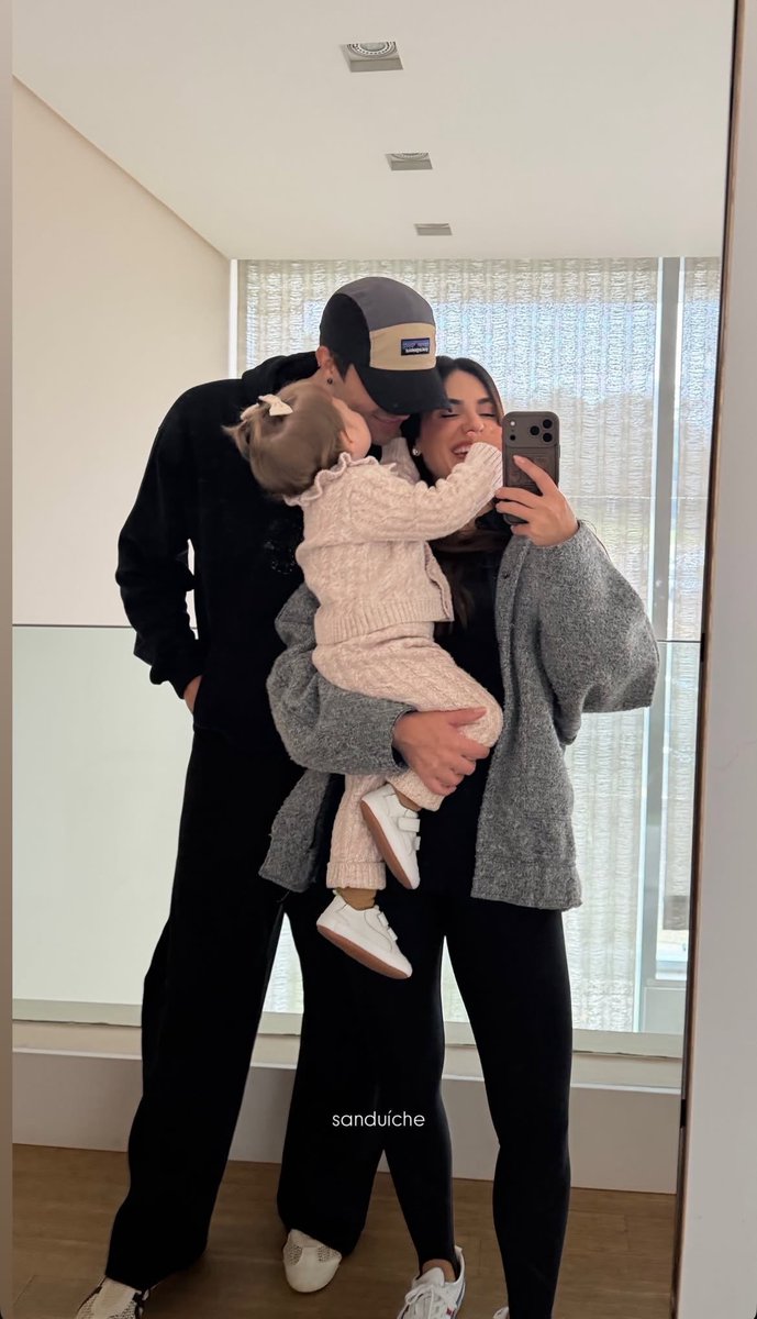 luansfavs's tweet photo. EU TO APAIXONADA POR ESSA FOTO 😭 https://t.co/rXp9eVu4UD