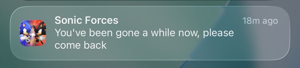 guywiththepie's tweet photo. Average mobile game notification when you haven't played in a while: ⭐️ Hey! 👋 Come back and join the CHAOS! 💥

Sonic Forces Speed Battle for some reason: https://t.co/R13HkENVPV