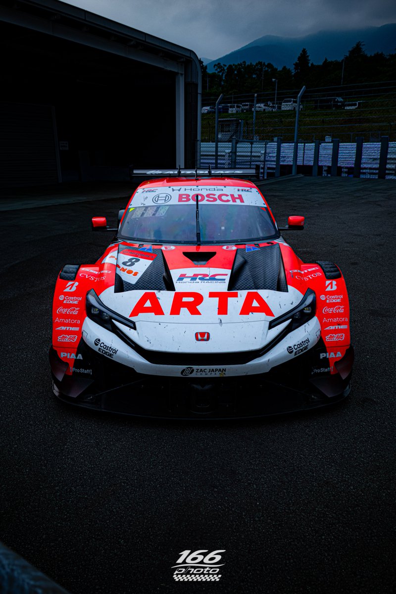 166photo's tweet photo. #8号車の日  #SUPERGT 
壁紙にどうぞ… https://t.co/MMDqH1ZRWU