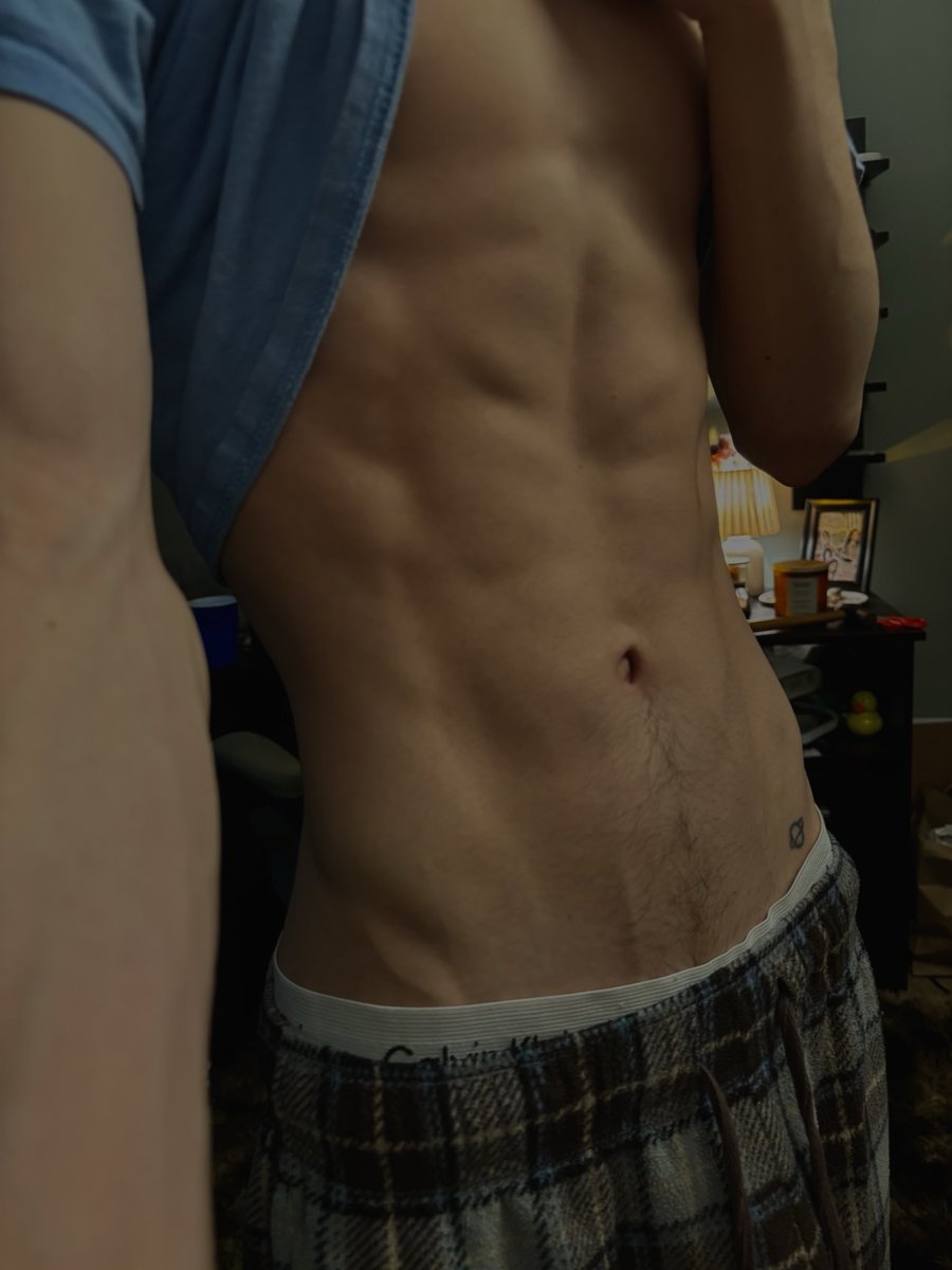 mitchgeeb's tweet photo. waist https://t.co/l2hXRadU5l