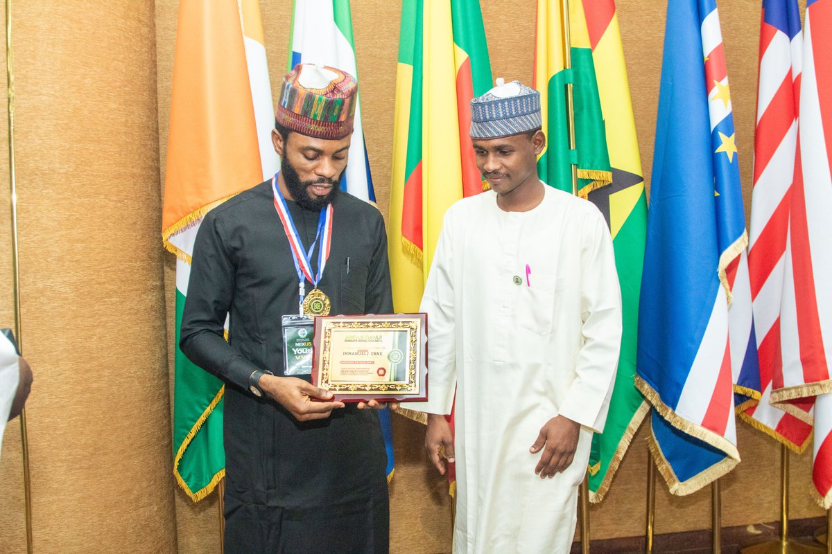 immanueljerne's tweet photo. It was an honour to receive a Merit Award as an Icon of Societal Transformation by the Arewa Gamji Emirate Royal Council.

A Sir Ahmadu Bello Sardauna Merit Award, and royal title as Garkuwan Matasan Gamji.

#immanueljerne https://t.co/yHy63rIEh5