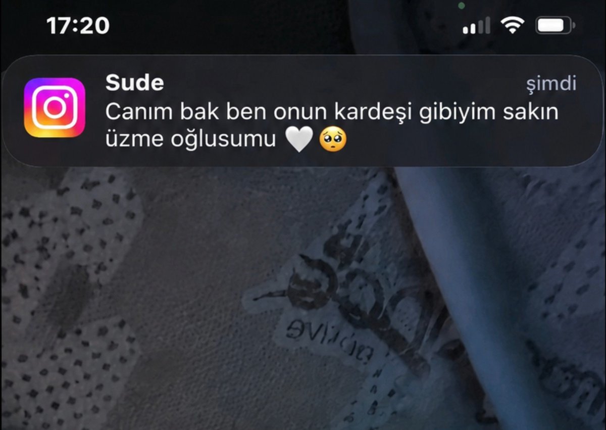 bi_salsana's tweet photo. Manitanın arkadaşından gelen mesaja bakın https://t.co/zR8ehM4EOD