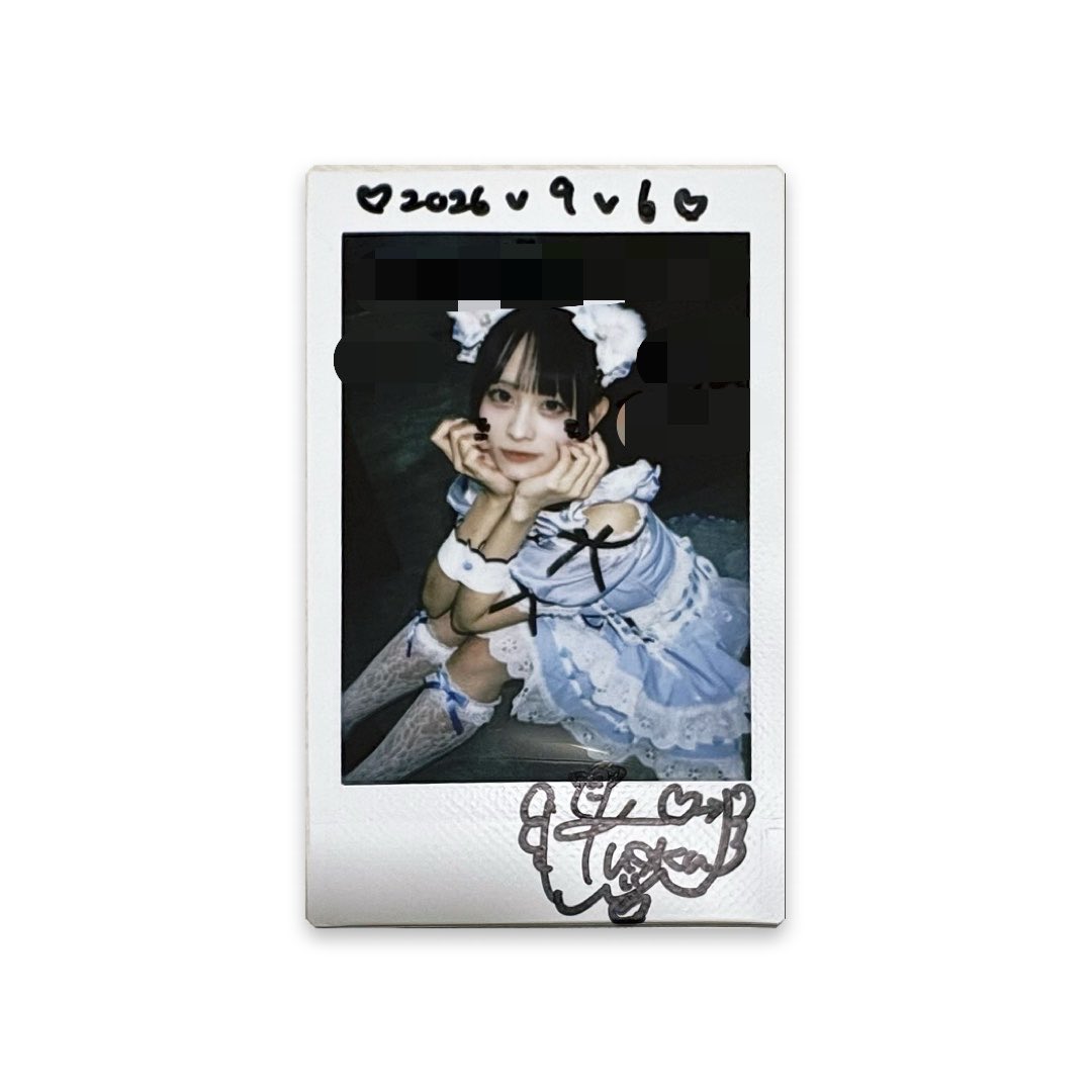 sumaboc18's tweet photo. 推しのしゃがみチェキが
神すぎて死ぬ(U𖦹 ·̫ 𖦹U)
コメントは私だけのもの😇🤍
敢えてこっちの垢に放出 https://t.co/yldCeFE57O