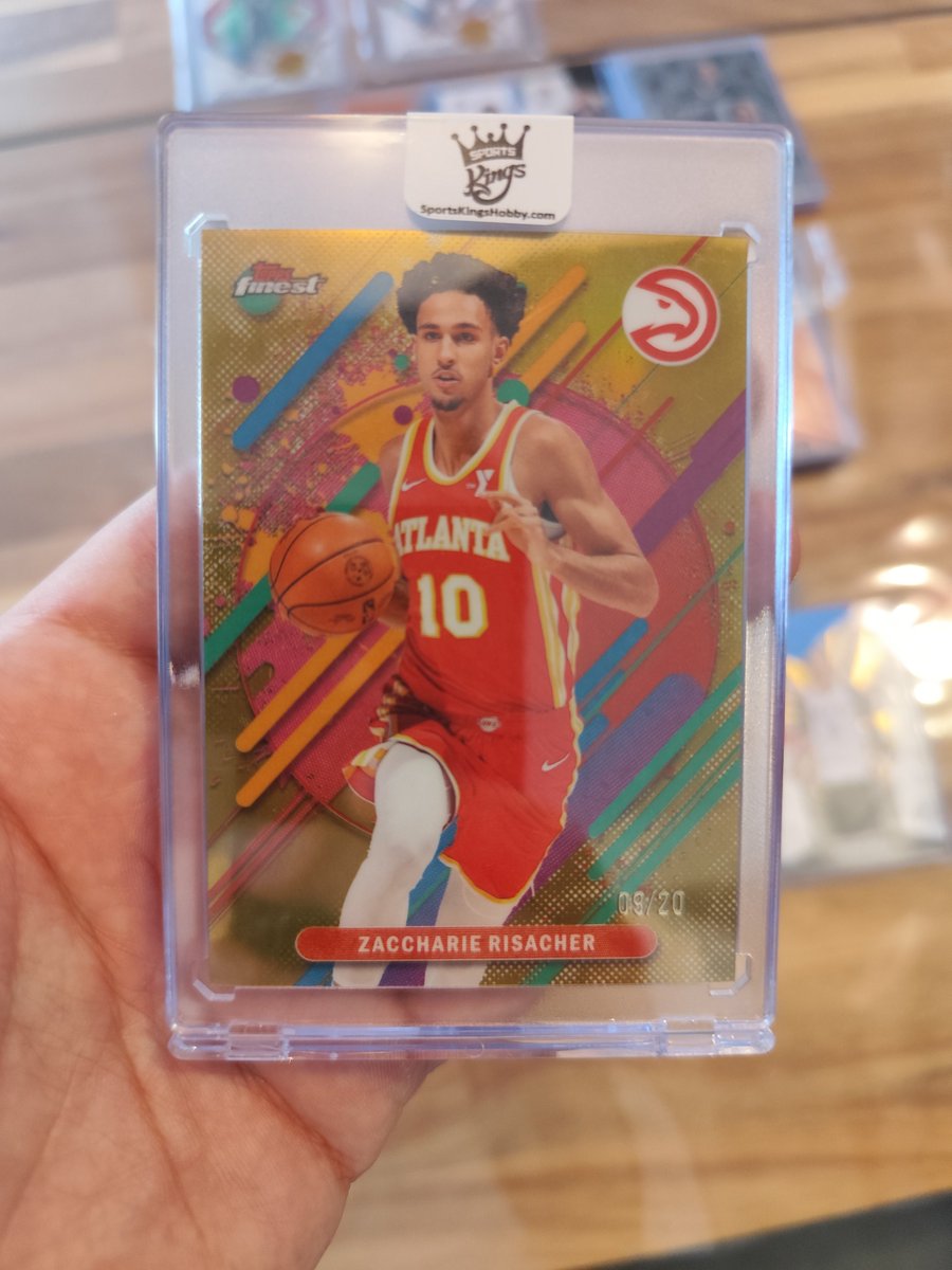 Matv067's tweet photo. @Gylbret Ma mailbox qui est arrivée aujourd'hui 😁🏀 du rangement en perspective https://t.co/ZEiyIVOMPA