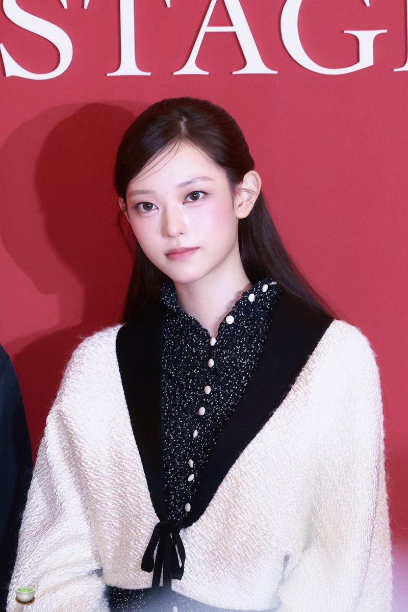 NewJeans_Base's tweet photo. prettiest girl ever https://t.co/H57XqOav3u