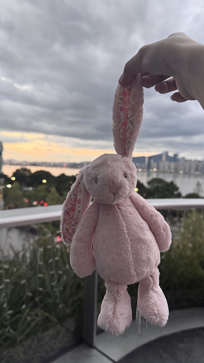 abcdefghitian's tweet photo. 好久不见 https://t.co/qMa7YQPvhr