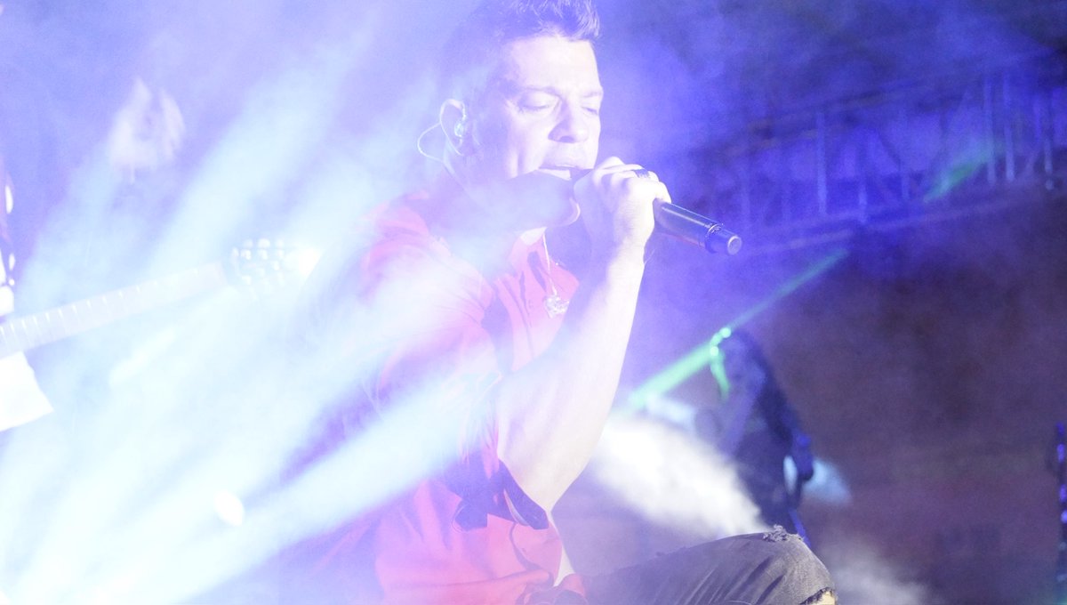 EEE_DUO's tweet photo. YAHIR EN VIVO GUERRERO Agosto del 2018 https://t.co/bjAxEylgtq