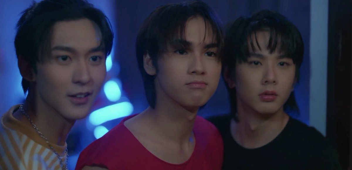 rryjinnn's tweet photo. พวกเรา ด เด็กดี มารายงานตัวคับบบ

THE D DORM TRAILER
#ตัวอย่างหอตัวดี https://t.co/Jv8f1qHfWT
