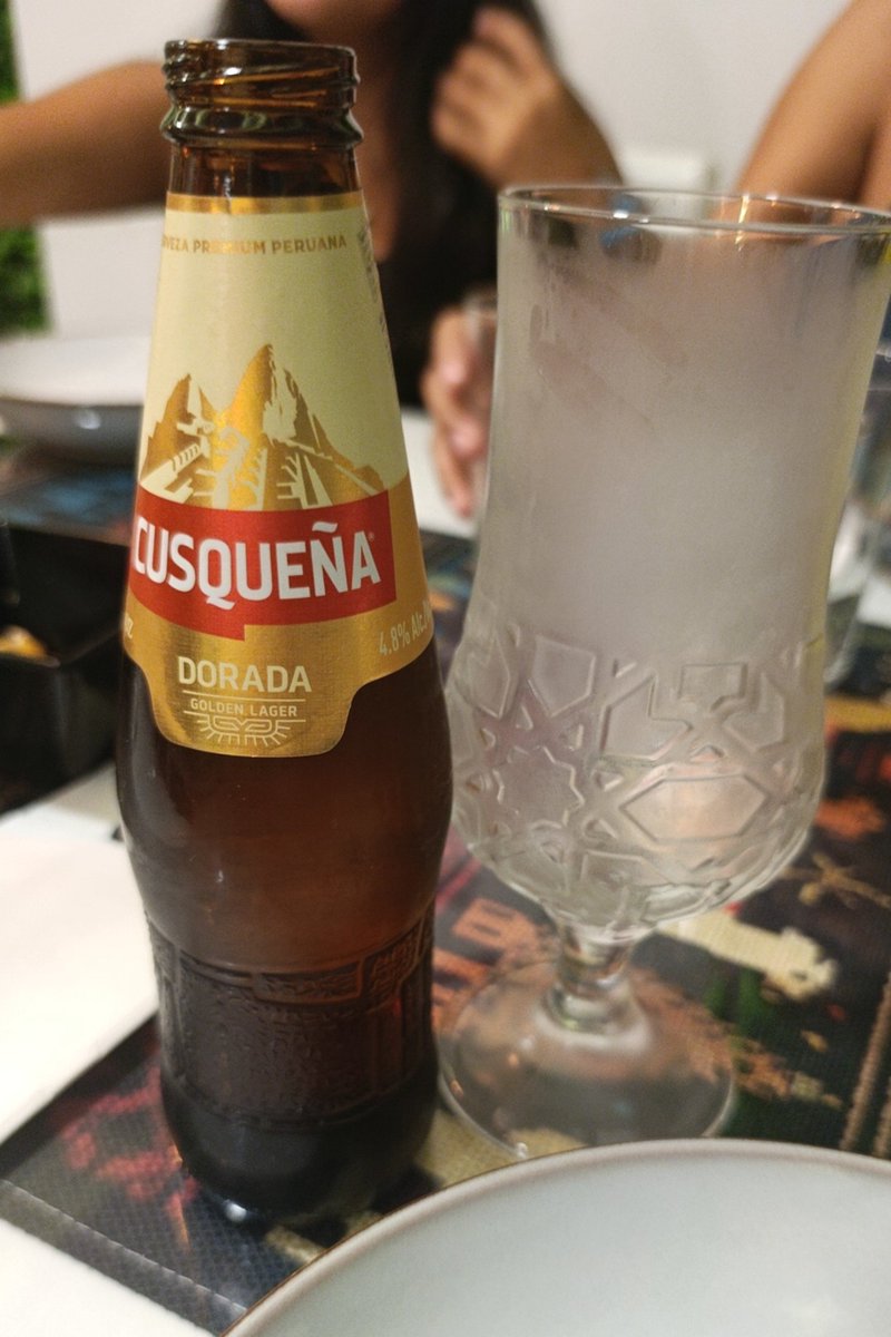 SLlufire's tweet photo. Salud por esas personas que la tenemos que tener lejos, porque de cerca nos hace daño https://t.co/kQDDpuLPDG