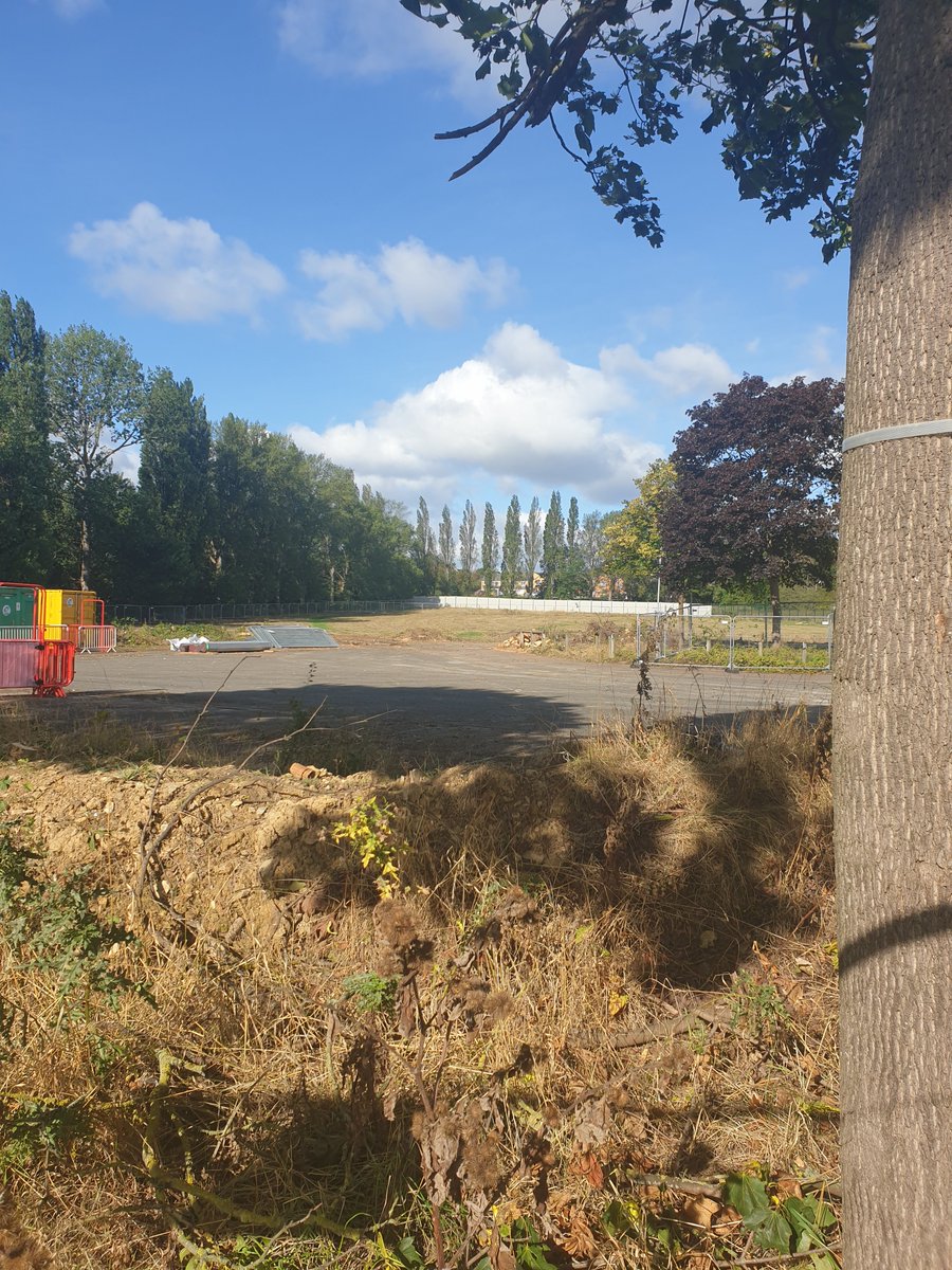 phdev85's tweet photo. I still can't get over that they are knocking Castleford swimming baths down and building 69 council houses on the playing field. I remember our weekly swimming lessons there from Henry Moore Middle School. I'll keep you updated on their progress.

#Castleford https://t.co/hD0xVMcDI6