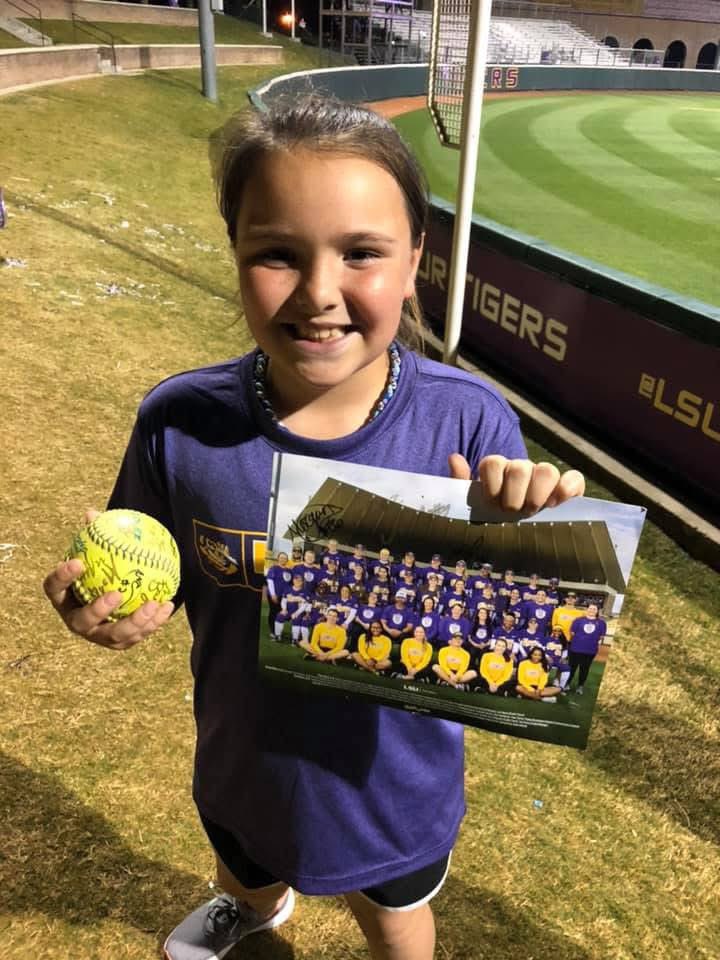 JoleyBennett's tweet photo. Just a girl who has always dreamed to be a Tiger💜💛🐅 https://t.co/wd4IWOiHAi