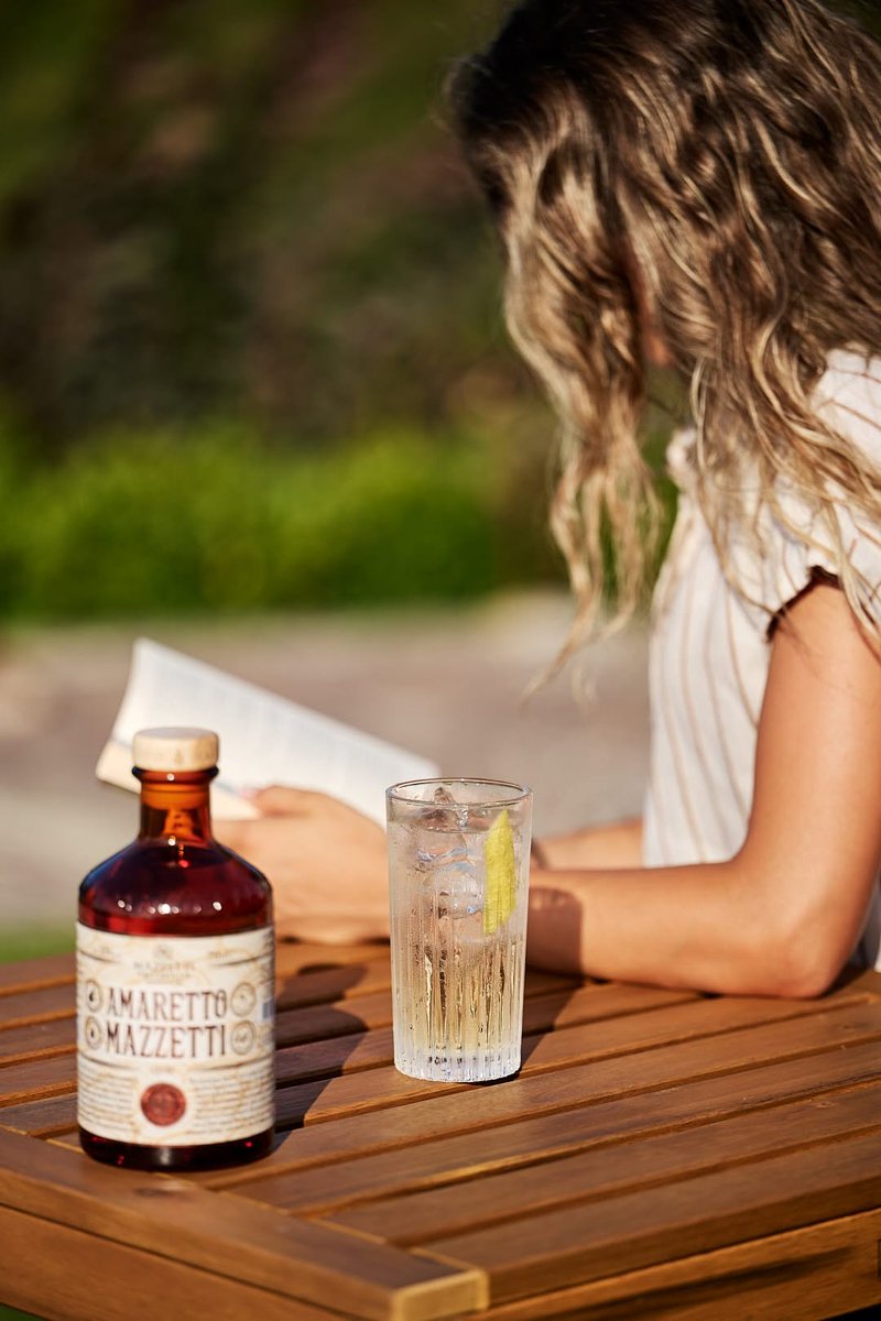 Dal1846Mazzetti's tweet photo. L'estate continua con gli spirits "freddi" della nostra linea Original: un ricco ventaglio di piacevoli #Liquori a bassa gradazione, versatili nelle loro tante modalità di consumo.
Info: https://t.co/alOhnavNet https://t.co/SFIdWqClPd