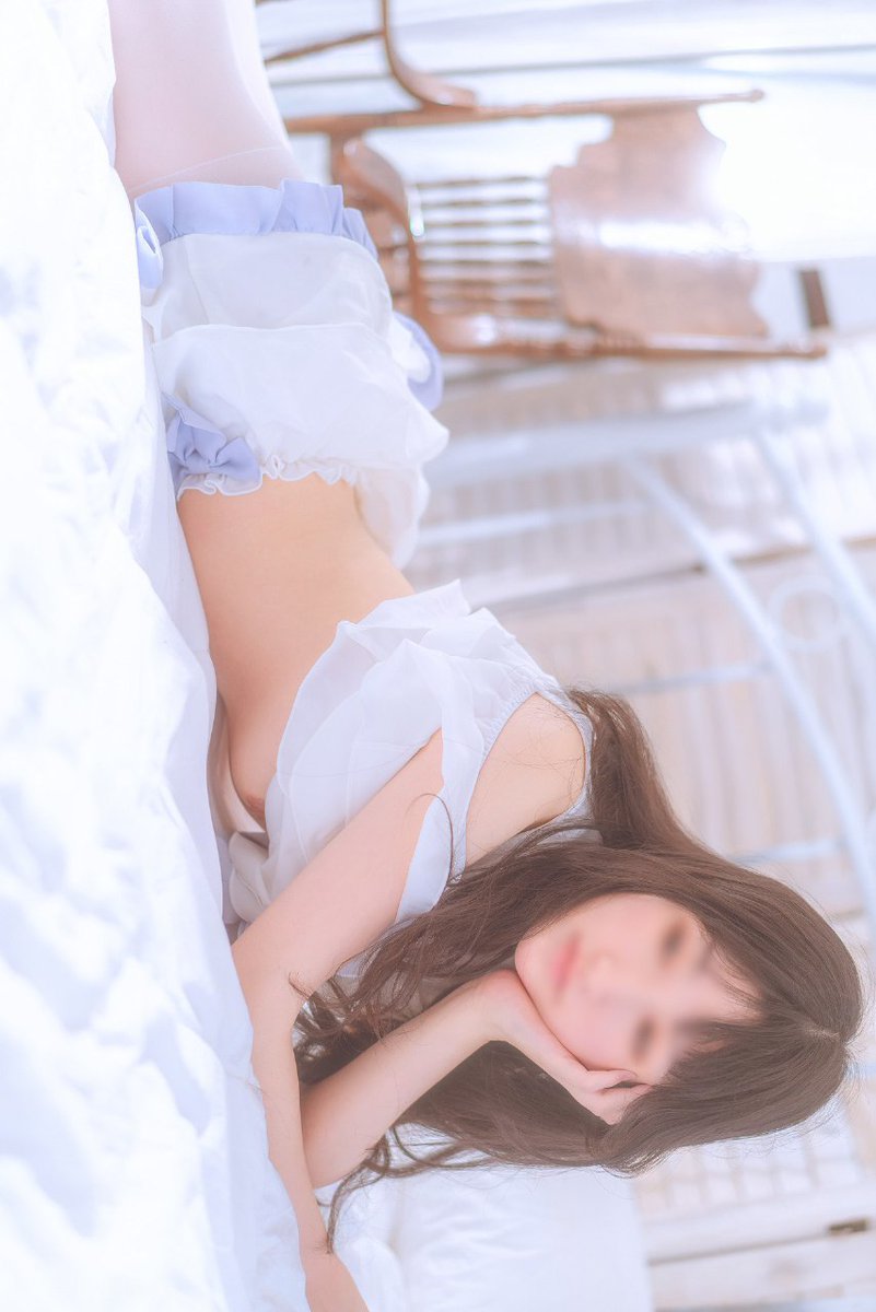 DoiNhkrin's tweet photo. 好想去拍私房照啊，但是听说拍私房一定会被凿…这是真的吗？有点害怕… https://t.co/IqfIGazFLh