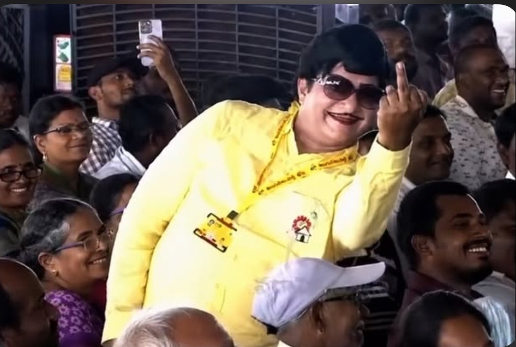 DeepakRedy's tweet photo. @JaiTDP @ncbn @naralokesh All hail sainiks 👏

40% vote share unna vadu….4% share kosam aarata padutunadu https://t.co/M6BsnwIECC