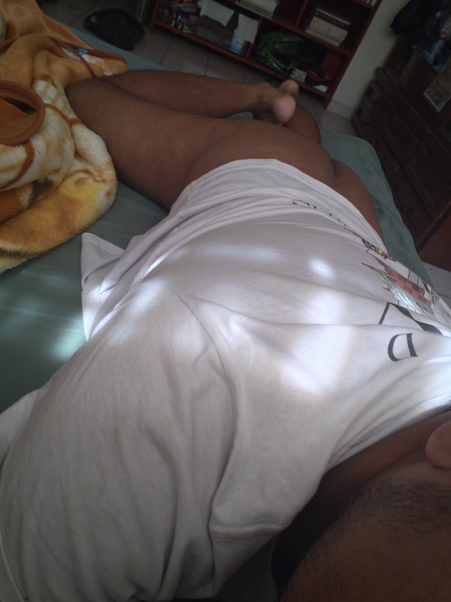RenoonlineZ's tweet photo. Y uno solo buscando verga 🤤 https://t.co/oSakyzlpDH