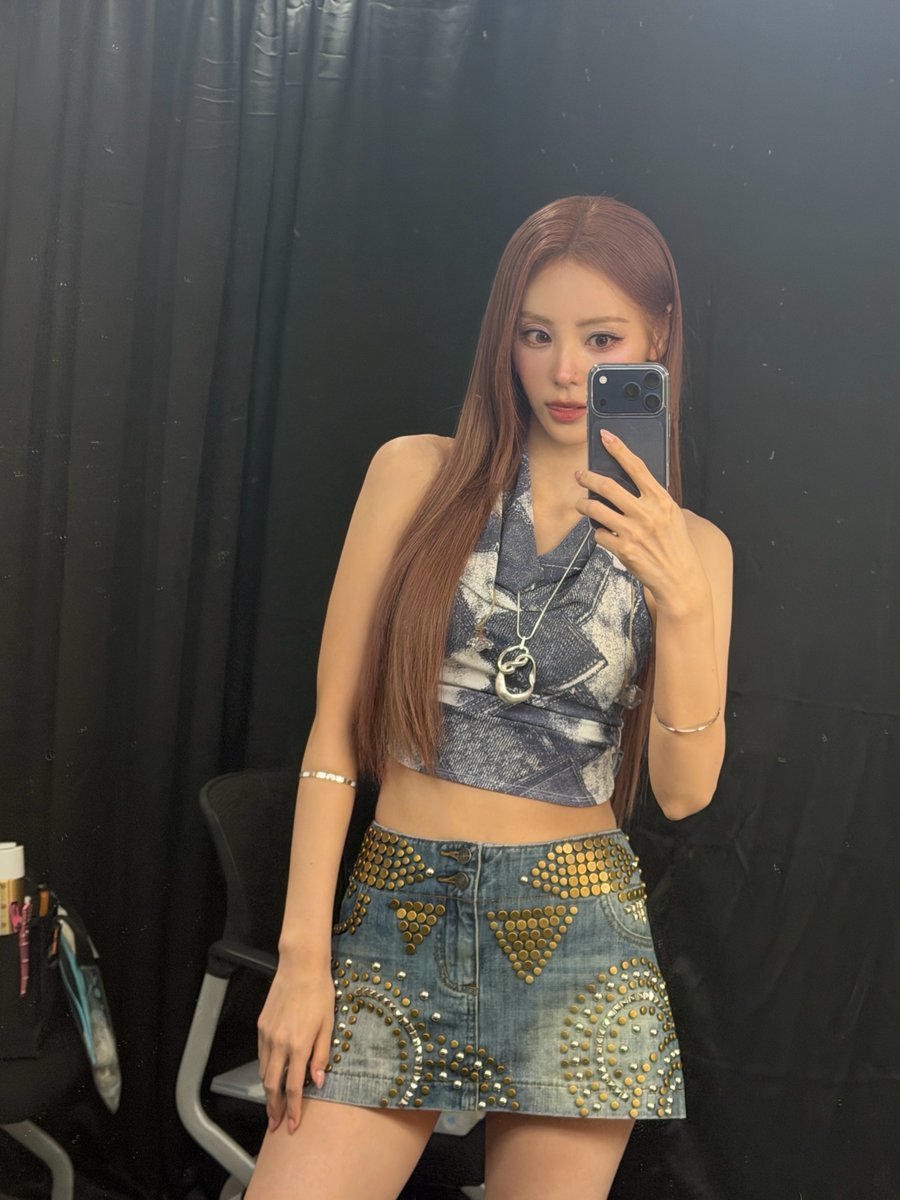 orrery_nim's tweet photo. Jinsoul Instagram post https://t.co/jM7l9NeIRU