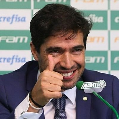 Palestra_News_'s tweet photo. O Palmeiras queimou 1,5 bilhões de reais para formar esse elenco. 

Gastou tudo das vendas de Endrick, Vitor Reis, Estêvão e Allan

Gasta uns R$ 40 milhões por ano com o treinador

Mas só ganhou título quando o adversário da final era da Série B.

Paulista 2026: ✅
Brasileirão 2025: ❌ 
Copa Libertadores 2025: ❌ 
Mundial de Clubes 2025: ❌ 
Copa do Brasil 2025: ❌ 
Paulista 2025: ❌ 
Brasileirão 2024: ❌ 
Copa Libertadores 2024: ❌ 
Copa do Brasil 2024:❌ 
Supercopa do Brasil 2024:❌ 
Paulista 2024: ✅

DESFRUTEM