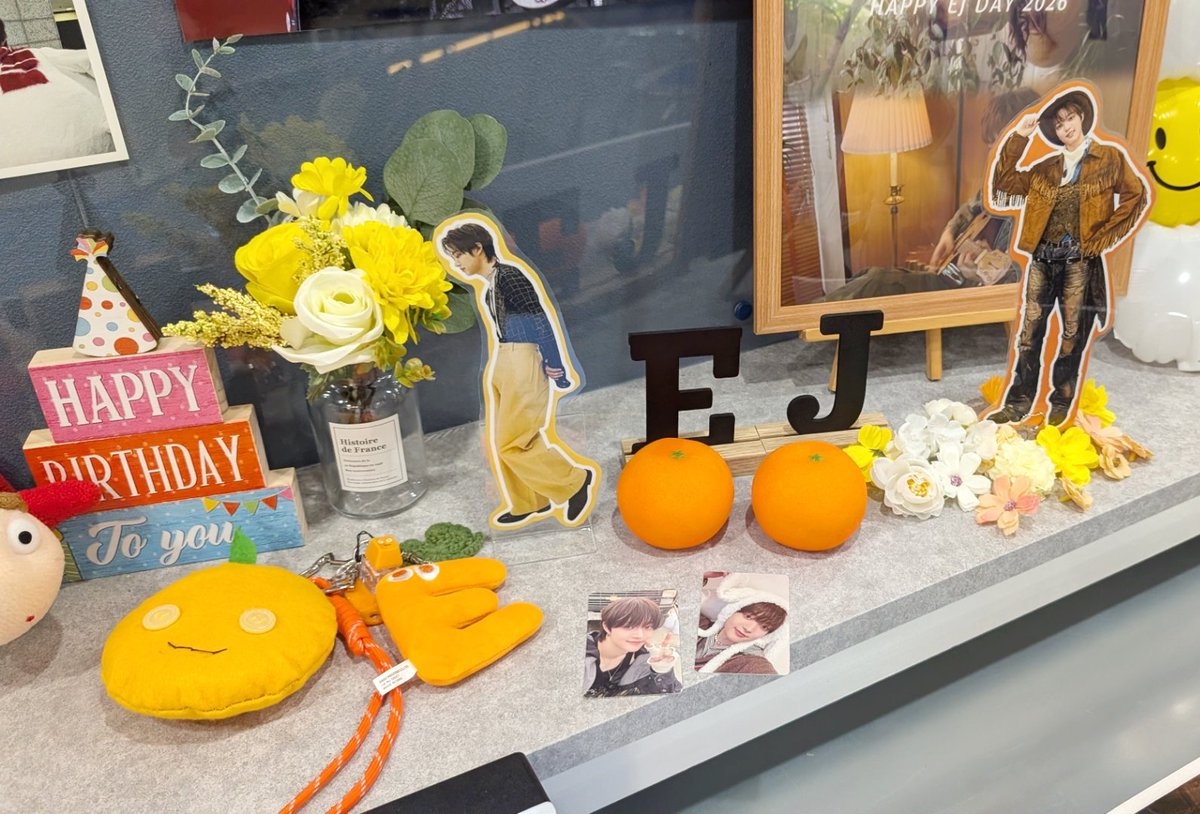 o_o97ju's tweet photo. 幸せ空間........｡°(° ◜~◝°)°｡🧡
#HAPPY_EJ_DAY
#24歳のEJくんと一緒に_EnJoy
#24살의주랑함께_EnJoy https://t.co/P55JTJbU2S