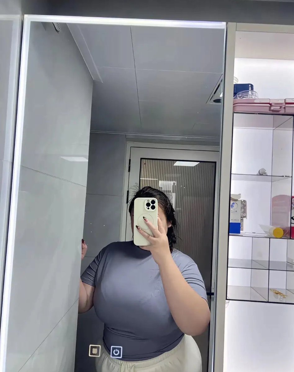 seossam2's tweet photo. 룸서비스 조식이 이렇게나 좋습니다
🐷

 #섹시 #맘눌뎀 #bbw #돼지 https://t.co/rEswDDGt9w