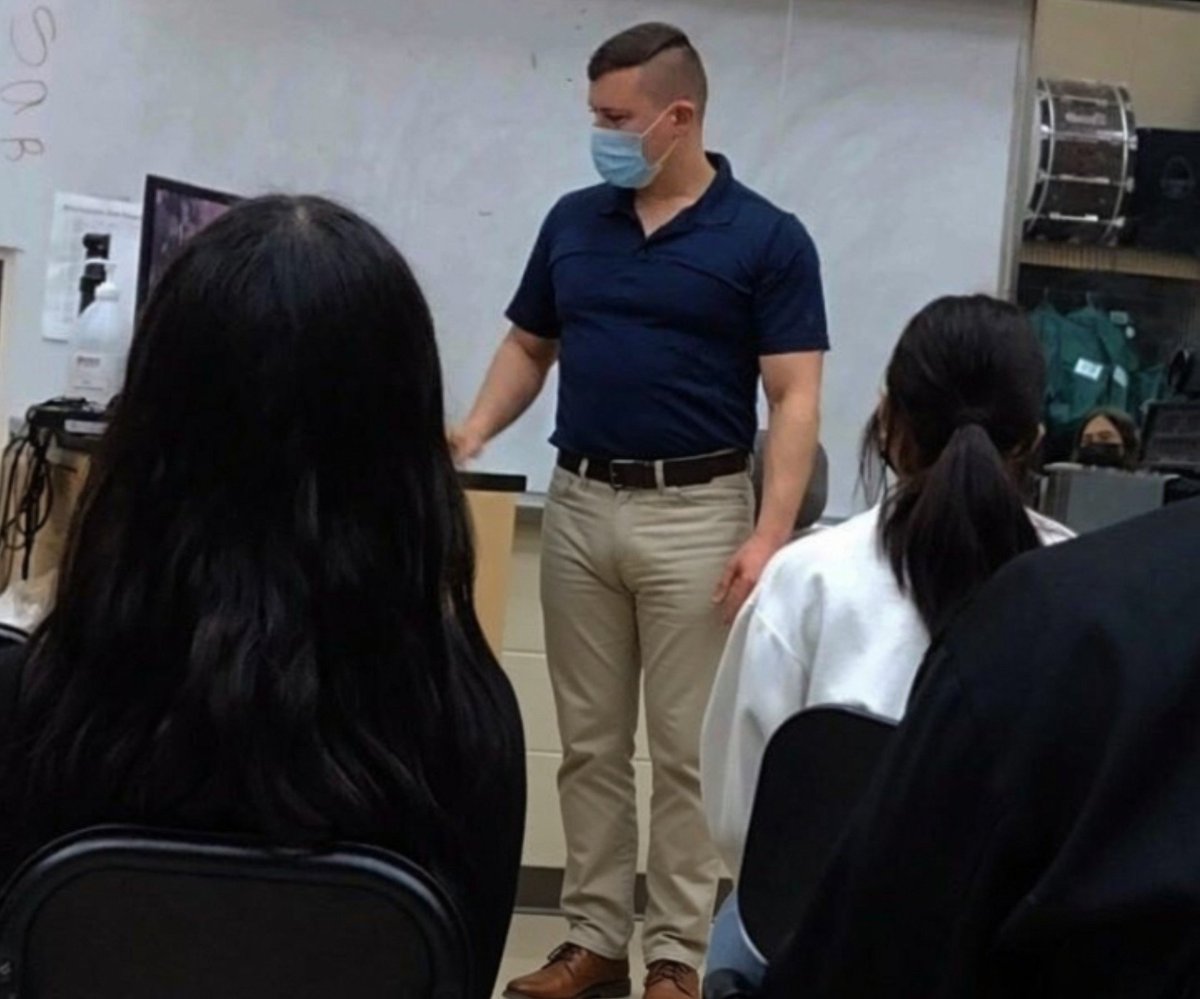 ihfszvb's tweet photo. when your old teacher wore tight khakis during covid (never again after) and u find out he's a gooner through his tagged  insta posts🤤 #covid #gooner #khaki #bulge #bi #teacher https://t.co/Hlf7EGrCoi