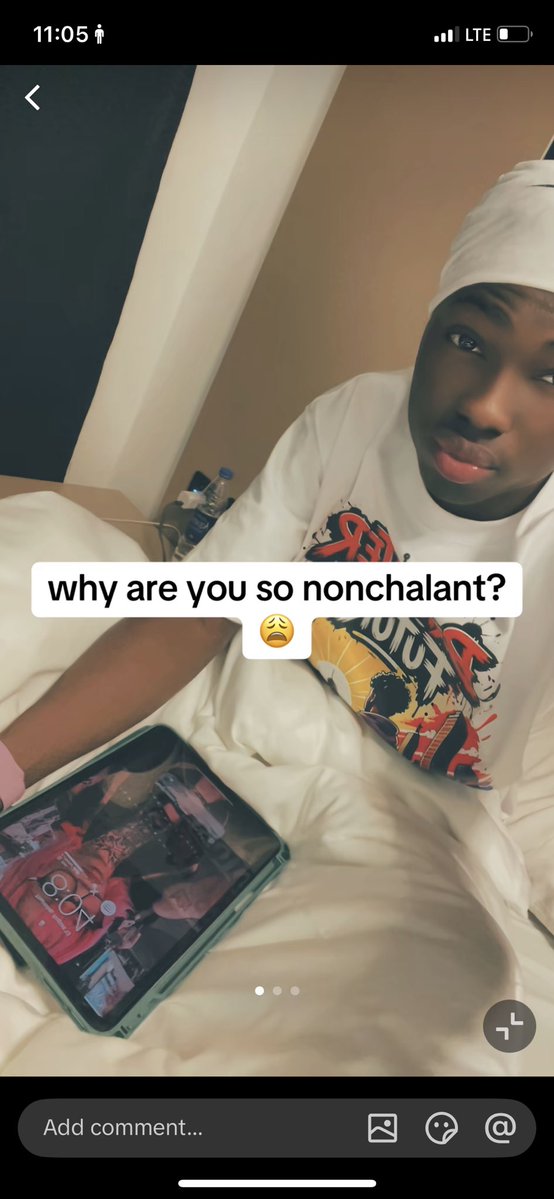 he1smar0's tweet photo. person post movie he no reply he rush tag himself nonchalant 😂😂 https://t.co/ngP7LYYFEI