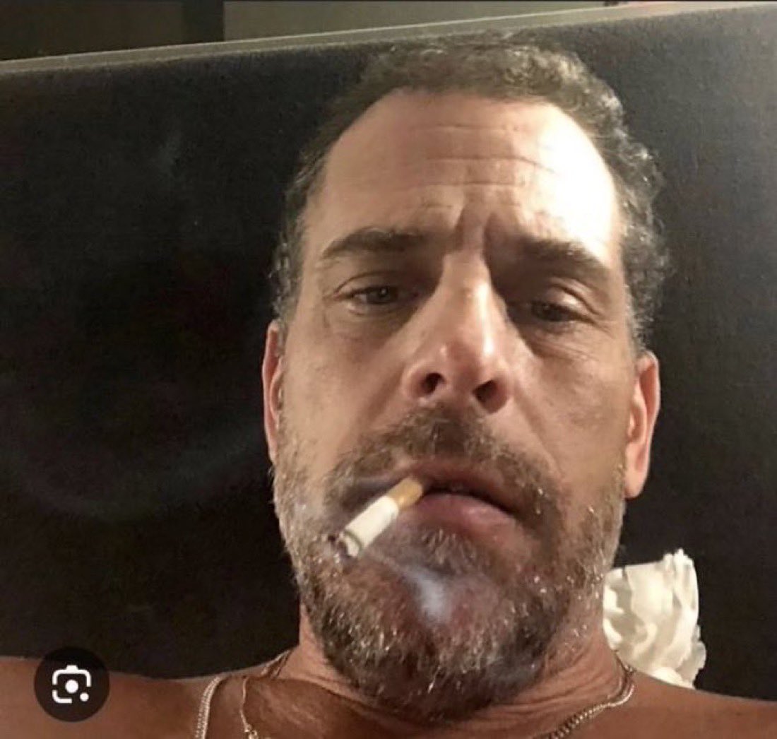 miladydegens's tweet photo. Hunter Biden meme coin $LAPTOP is launching soon.

My Sources say it will hit $20B+ market cap, and early buyers will make 1000x+.

I’ll share it as soon as it goes live—just like I posted $TRUMP before it did 1000x.

I will DM the CA to the first 250 people to follow me and retweet this post.