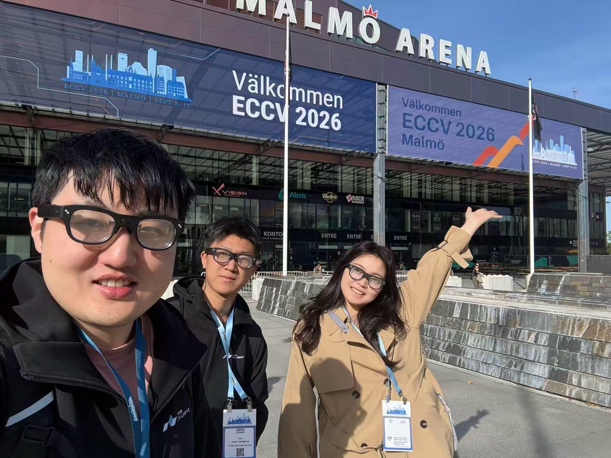 JingkangY's tweet photo. First person at ECCV — literally. 😎
Walked in at 3 PM sharp and got the first badge. Did I take “first-person intelligence” a little too seriously? 😆

Guess what we’re bringing to the ECCV community this year?👀
Find us at Booth #44! @eccvconf https://t.co/bP32b8WdZB