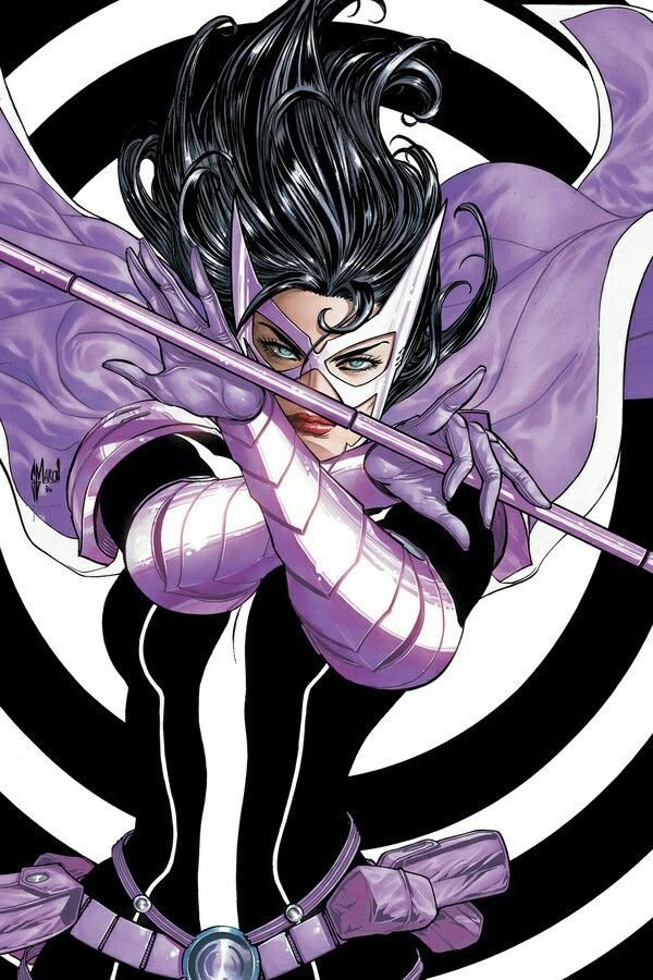 BatcatPosts's tweet photo. Happy Birthday to the best girl, Helena Wayne/Huntress! 💜 https://t.co/XkLTyZILLg