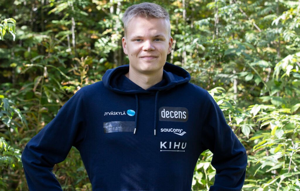 yleisurheilu's tweet photo. Kestävyysjuoksija Eemil Helander siirtyy Huippu-urheilun instituutti KIHU:n valmennukseen. Helander on juossut vuodesta 2023 Janne Ukonmaanahon valmen https://t.co/hlvPAVjhY4 https://t.co/BU2NTL06Fo