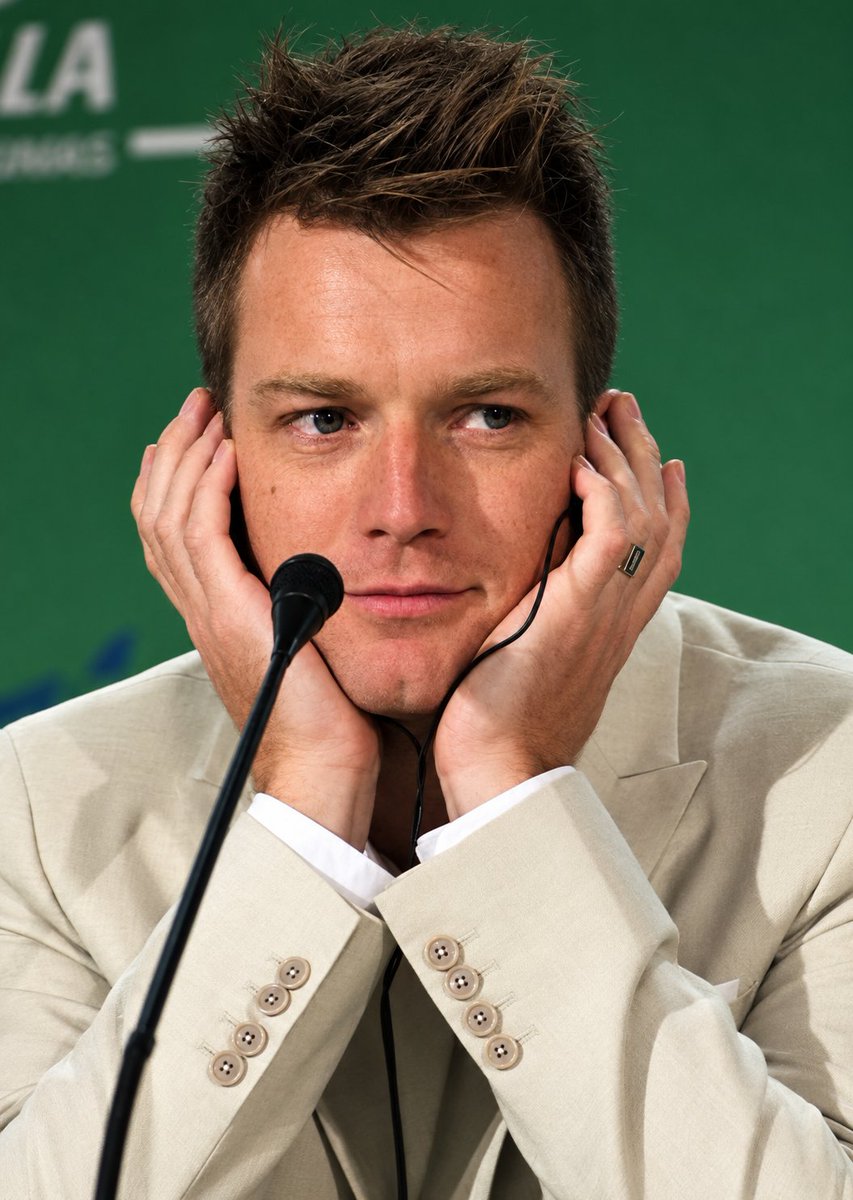 AlastairAiken81's tweet photo. Press conference for “The Way Out” at VIFF! May I say, @CliveMalloy smelt like a fucking dream. I could sit next to him all the time. Plus, he kept rubbing my leg. Don't deny it, Clive! It's okay. #TheWayOutJCPx https://t.co/xDVnGlXWsT