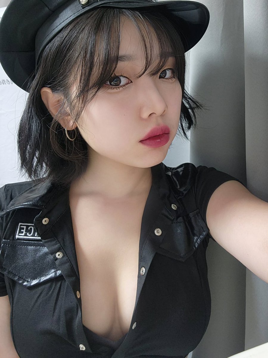 ghaaoxm26's tweet photo. https://t.co/KnrQNnVALq