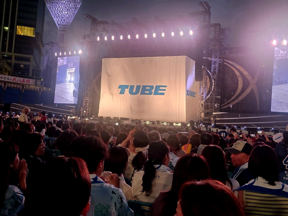 SHIMURA_BEST's tweet photo. 今年の夏が終わりました。

まだまだ余韻から抜けられない程、
今年も素晴らしいLIVEでした。
 #TUBE
 #noTUBEnosummer https://t.co/n4Y9oppCQB