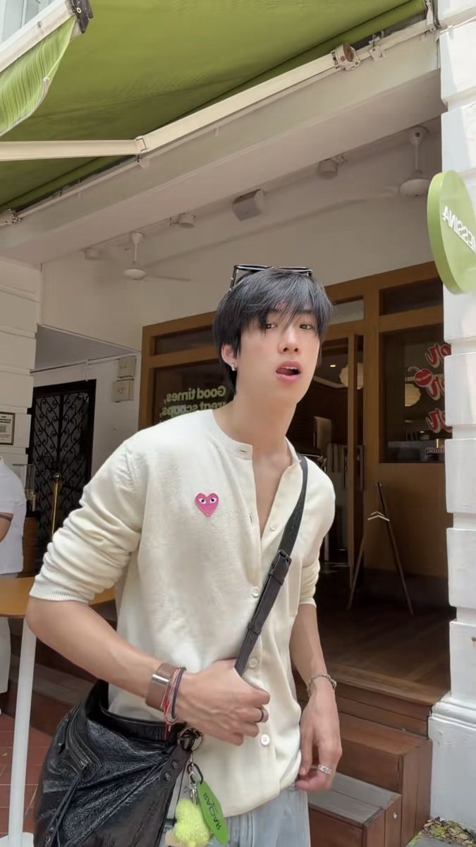 lanagx9's tweet photo. โครงการคืนกรรไกรตัดผมให้อลัน ดิฉันมีความสุขเป็นอย่างยิ่ง ขอขอบคุณค่ะ 🙏✂️ https://t.co/da2BtBB60H