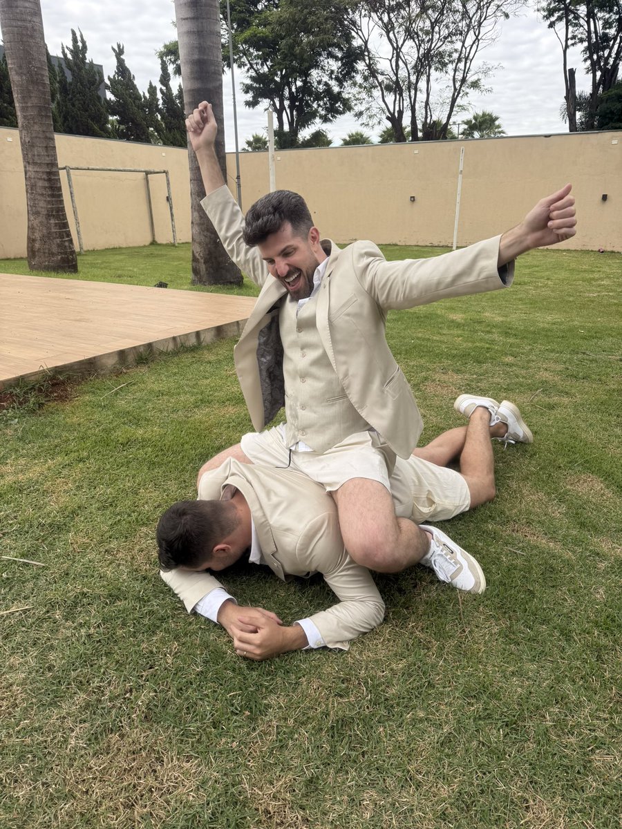 rafarigs's tweet photo. CASAMENTO RAFA E RODOLFO https://t.co/wYxWDt8ipR